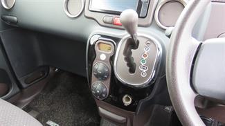 2012 Toyota Spade - Thumbnail