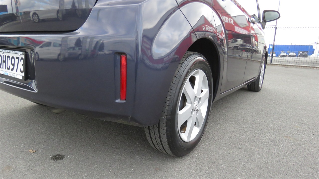 2012 Toyota Spade