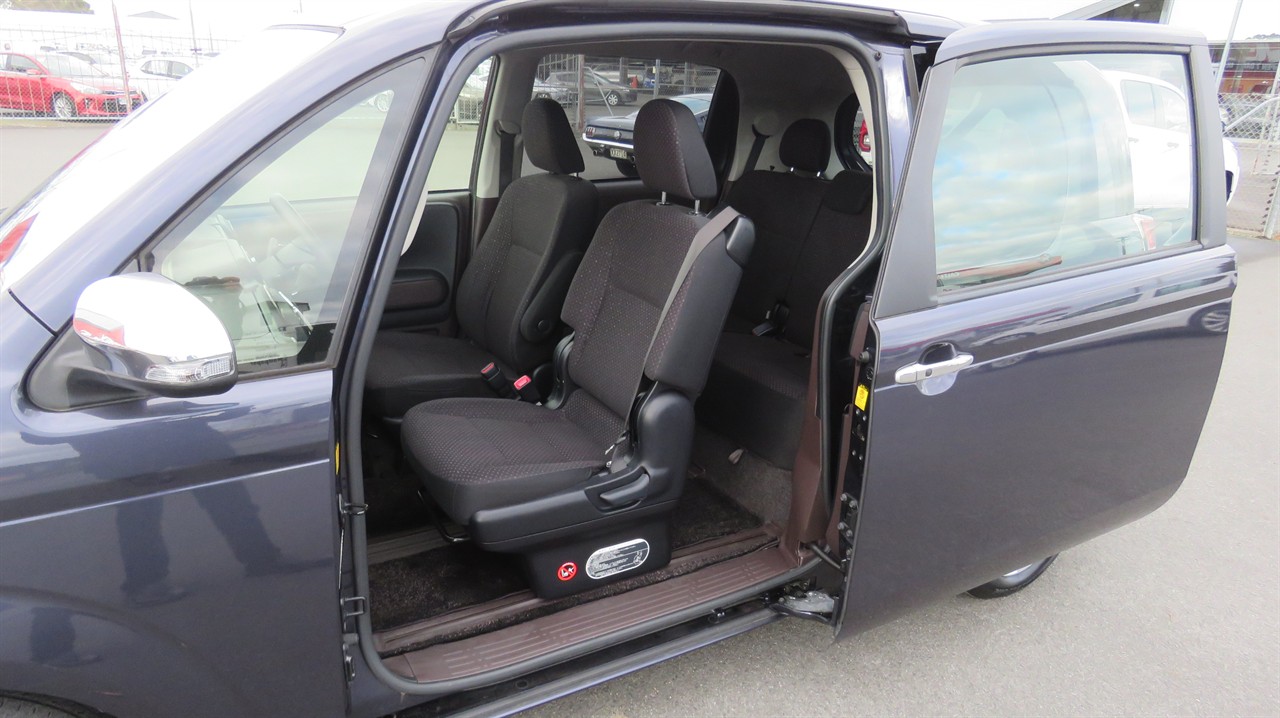 2012 Toyota Spade