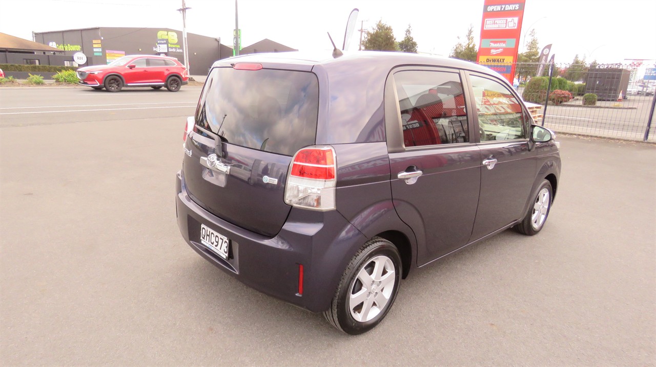 2012 Toyota Spade