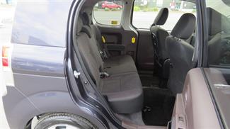 2012 Toyota Spade - Thumbnail