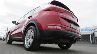 2017 Kia Sportage - Thumbnail