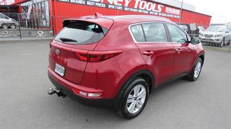 2017 Kia Sportage - Thumbnail