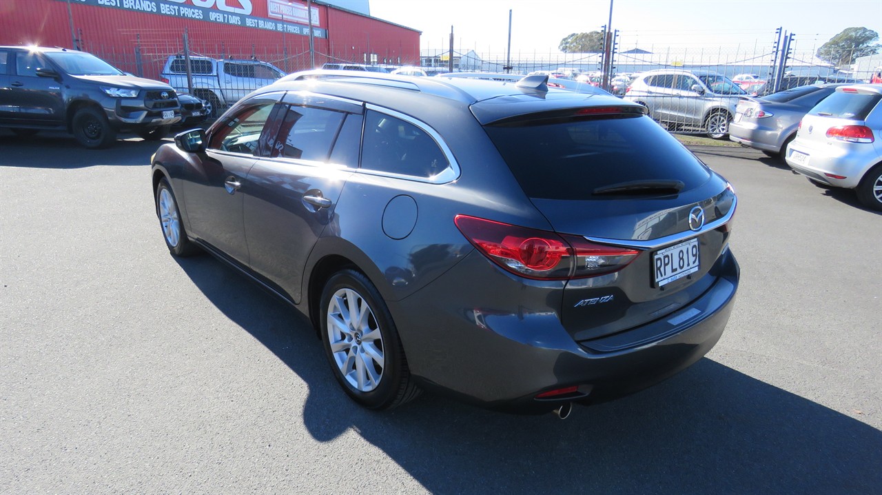 2014 Mazda Atenza