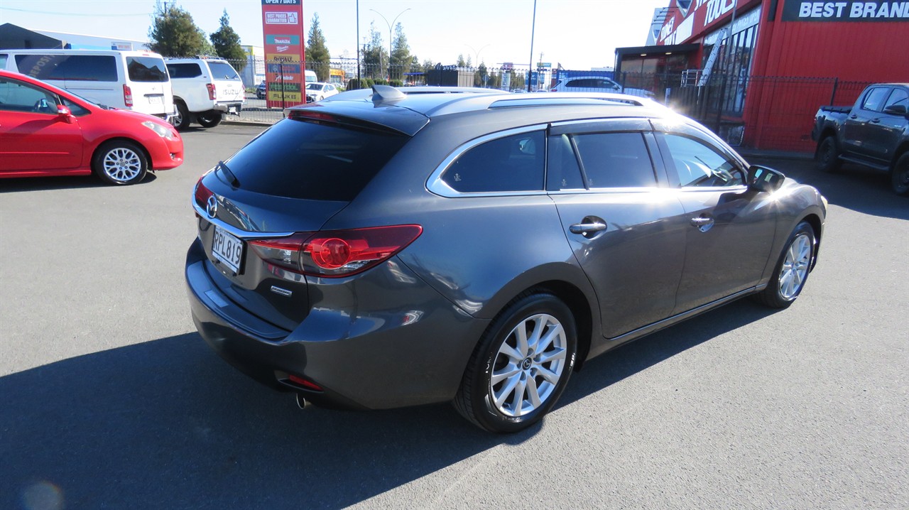 2014 Mazda Atenza