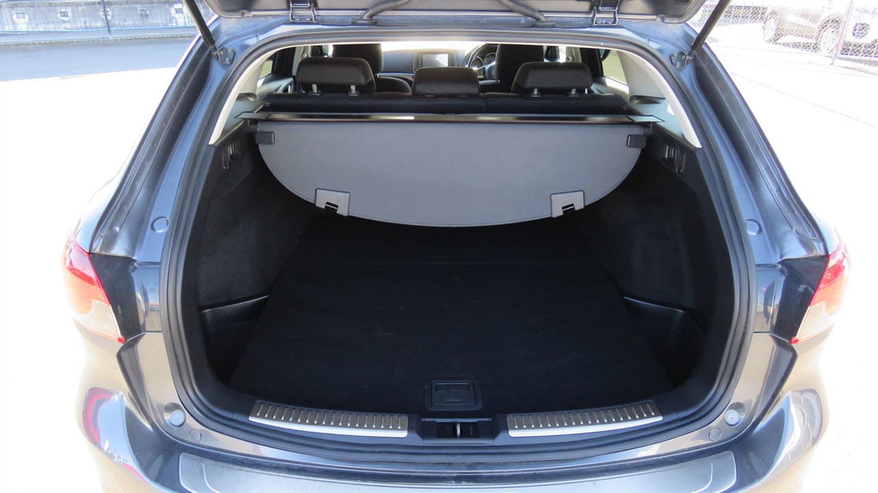 2014 Mazda Atenza