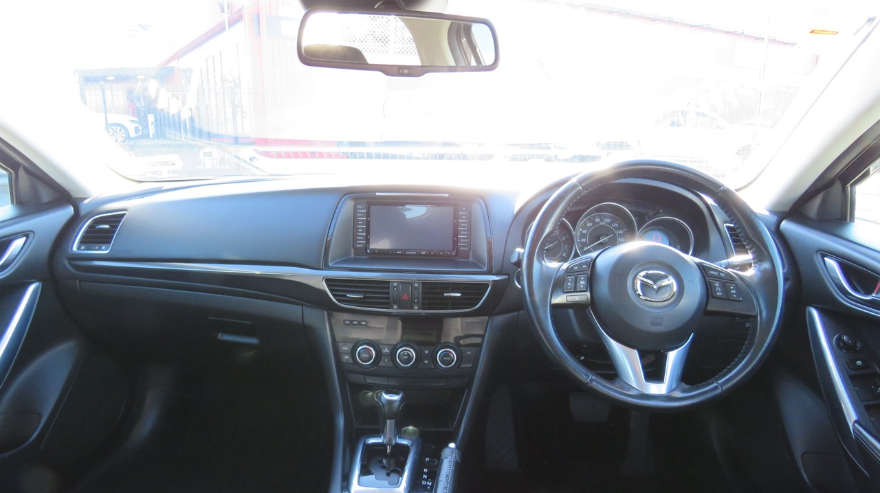 2014 Mazda Atenza