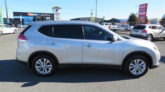 2014 Nissan X-Trail - Thumbnail