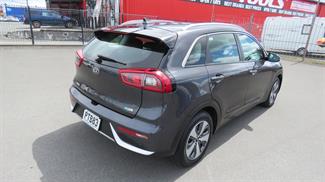 2018 Kia Niro - Thumbnail