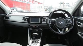 2018 Kia Niro - Thumbnail