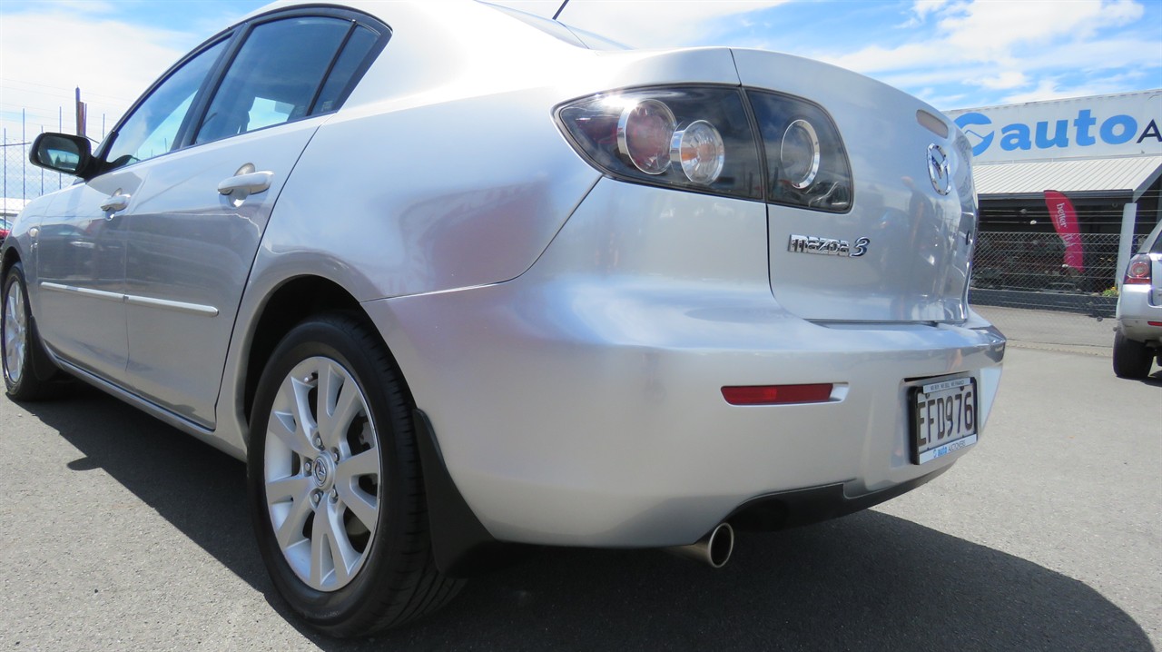 2007 Mazda 3