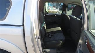2015 Foton Tunland - Thumbnail