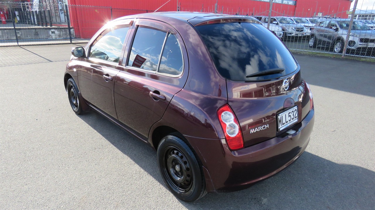 2009 Nissan March