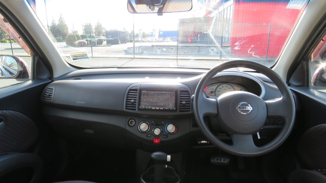 2009 Nissan March